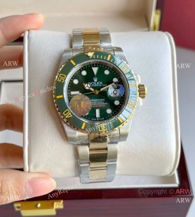 Replica Rolex Submariner 40mm Watch Two Tone Green Ceramic Bezel Men